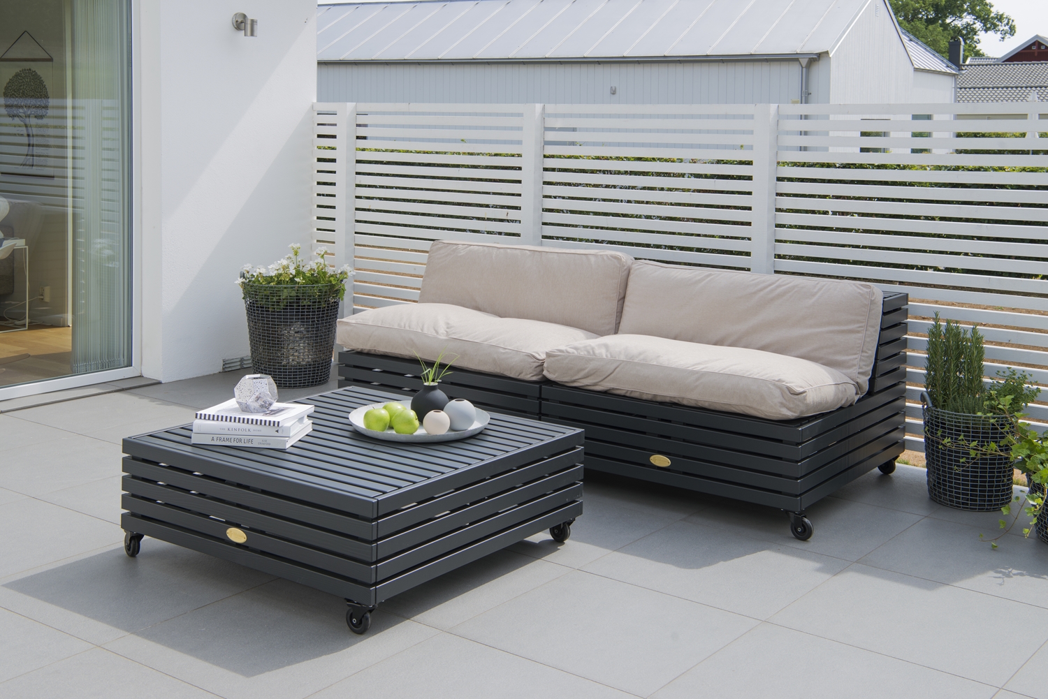 Bara Vara Hocker mit Stauraum, Lounge-Modul aus orkangrauem Kiefernholz