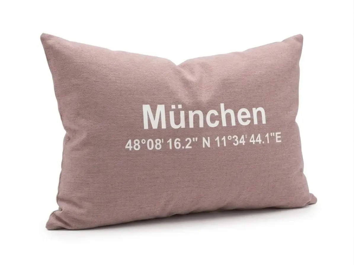 Großstadtliebe-Kissen "München", Outdoor-Kissen 30x50 cm Dessin scarlet rosé