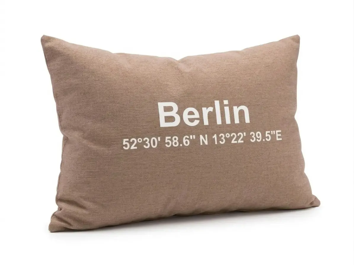 Großstadtliebe-Kissen "Berlin", Outdoor-Kissen 30x50 cm Dessin coco braun