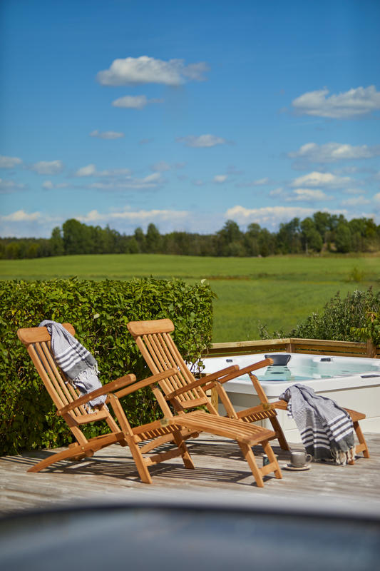 Nova Teak Deck Chair, Klapp-Liegestuhl von Hillerstorp