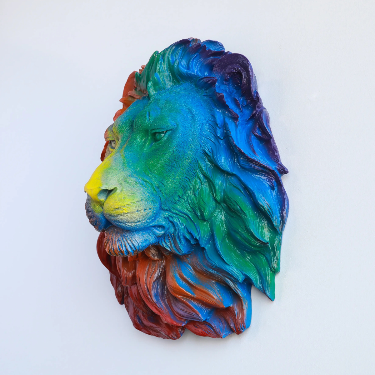 Löwenkopf, regenbogenfarben