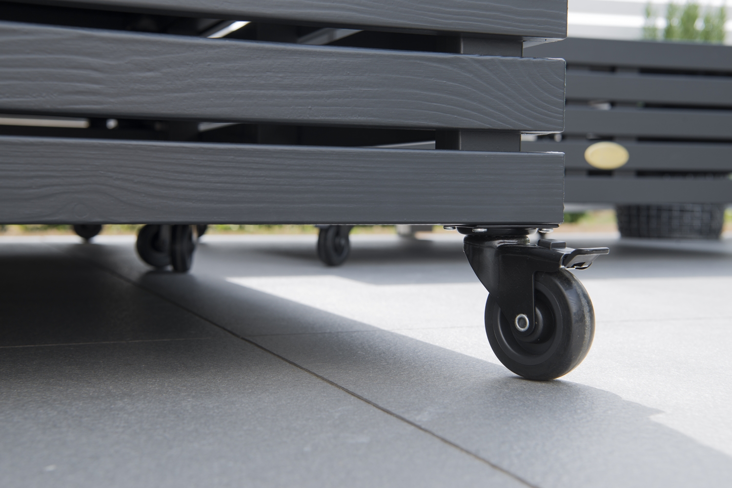 Bara Vara Hocker mit Stauraum, Lounge-Modul aus orkangrauem Kiefernholz