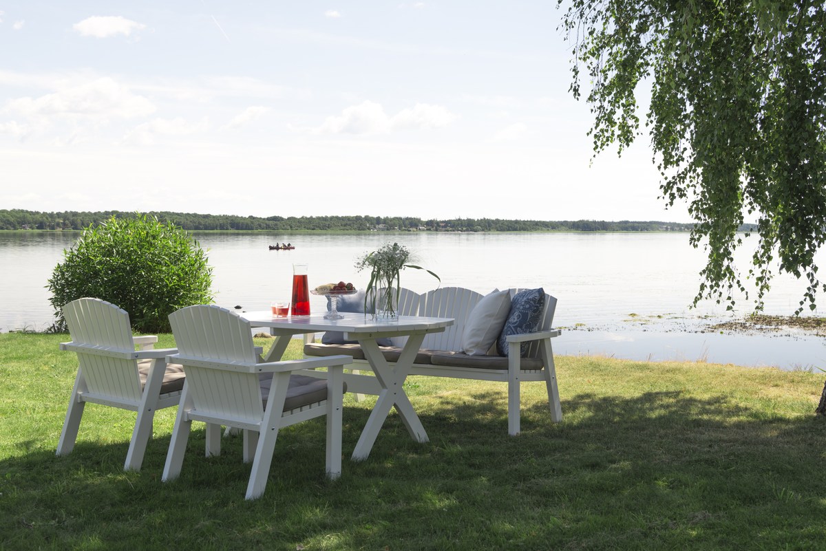 Solvik Sofa, Gartenbank aus FSC-Holz weiß von Hillerstorp