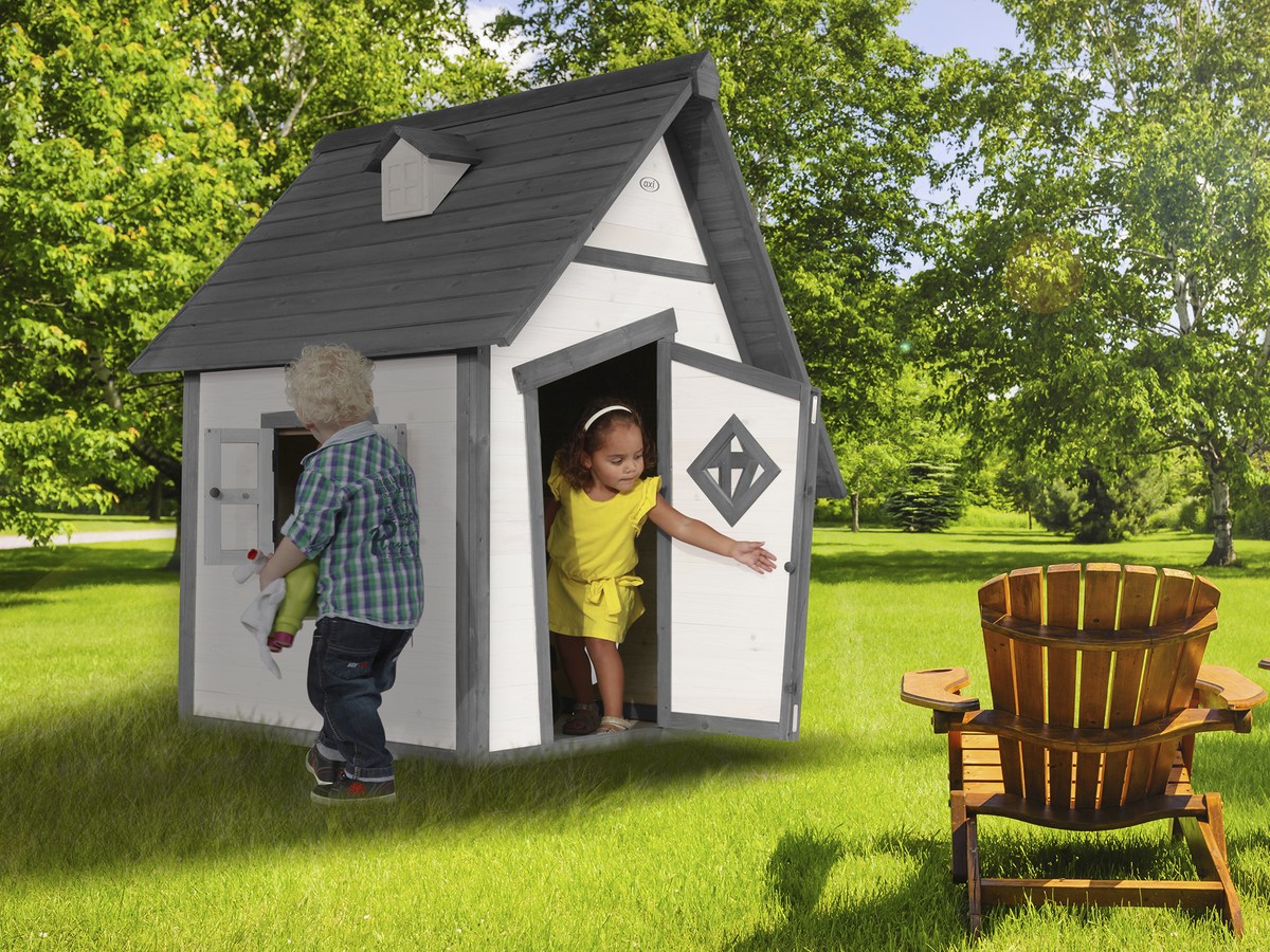 Kinderspielhaus Cabin von AXI, FSC-Holz